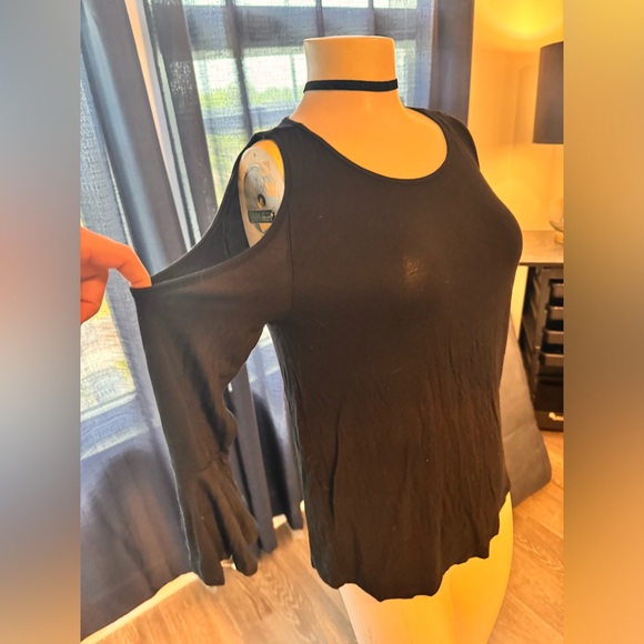 Brand new with tags super cute top - Picture 2 of 5